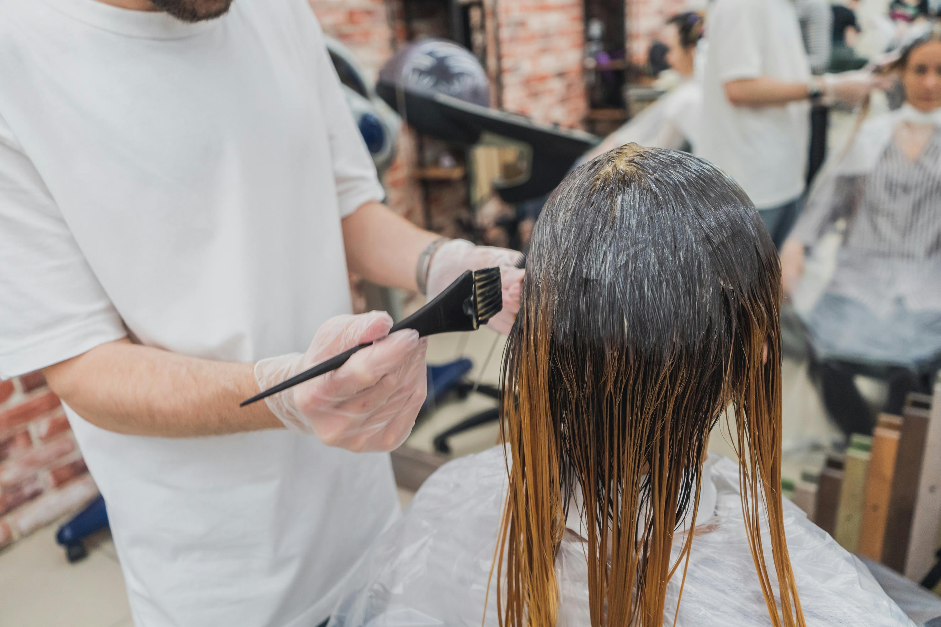 Cheveux colorés