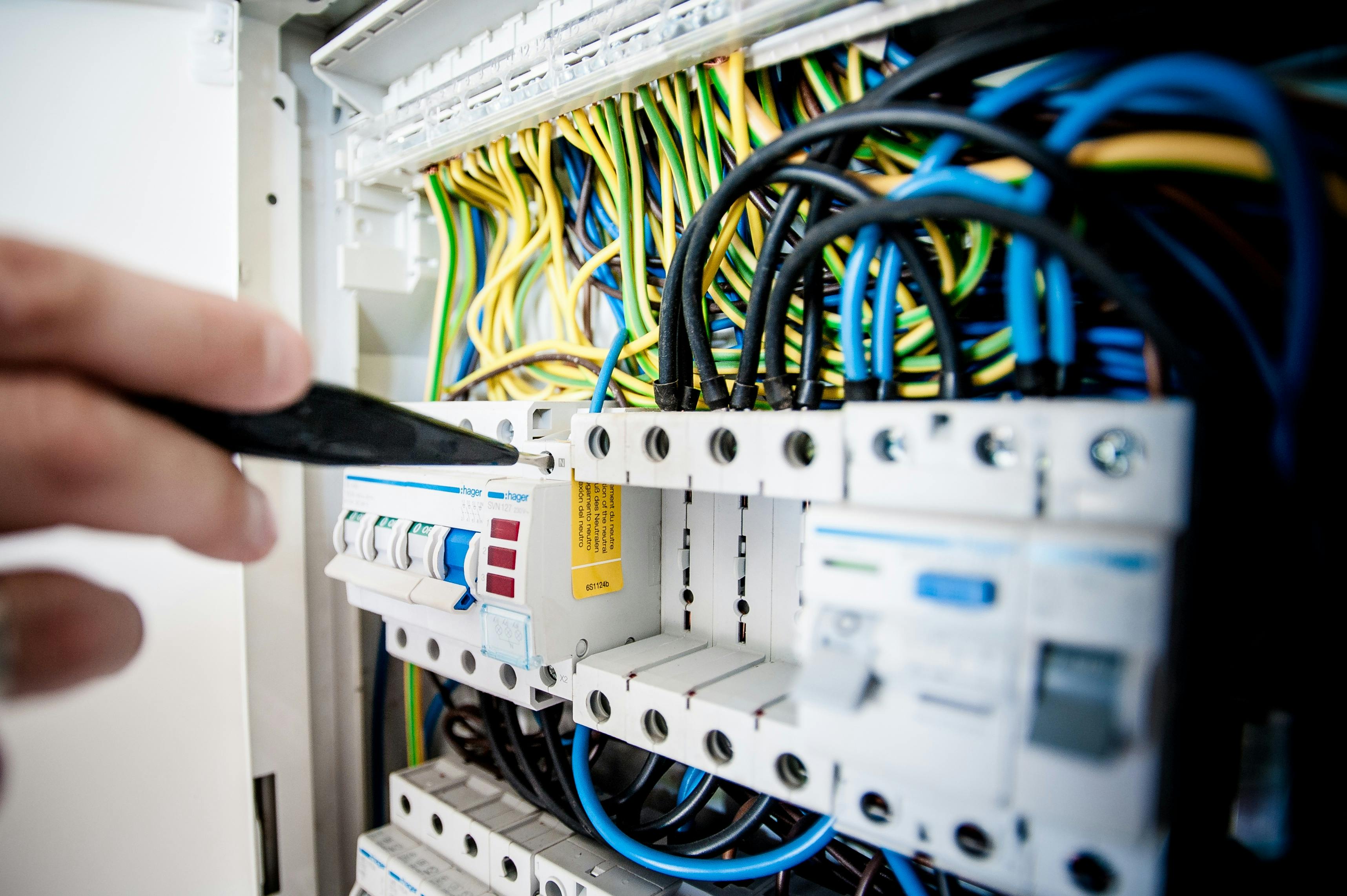 Etude online dédommagée électricien Stephenson Etudes France